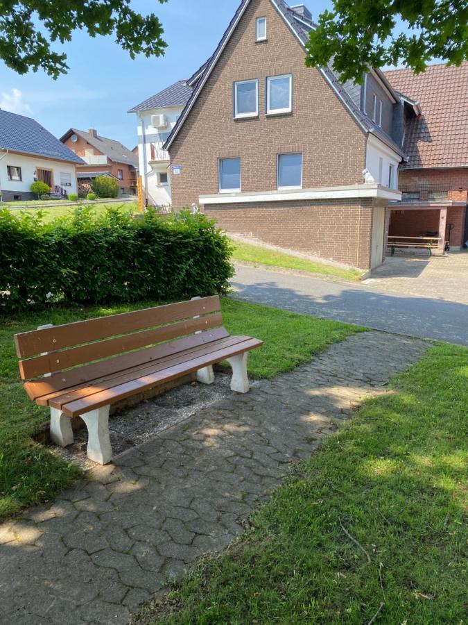 Familienfreundliche Ferienwohnung Anna Rollshausen Exteriér fotografie